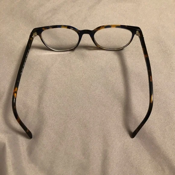 Ray Ban RB 5397 Elliot 8174 eyeglasses in tortoise color. Measures 50*19 145 - Picture 2 of 5